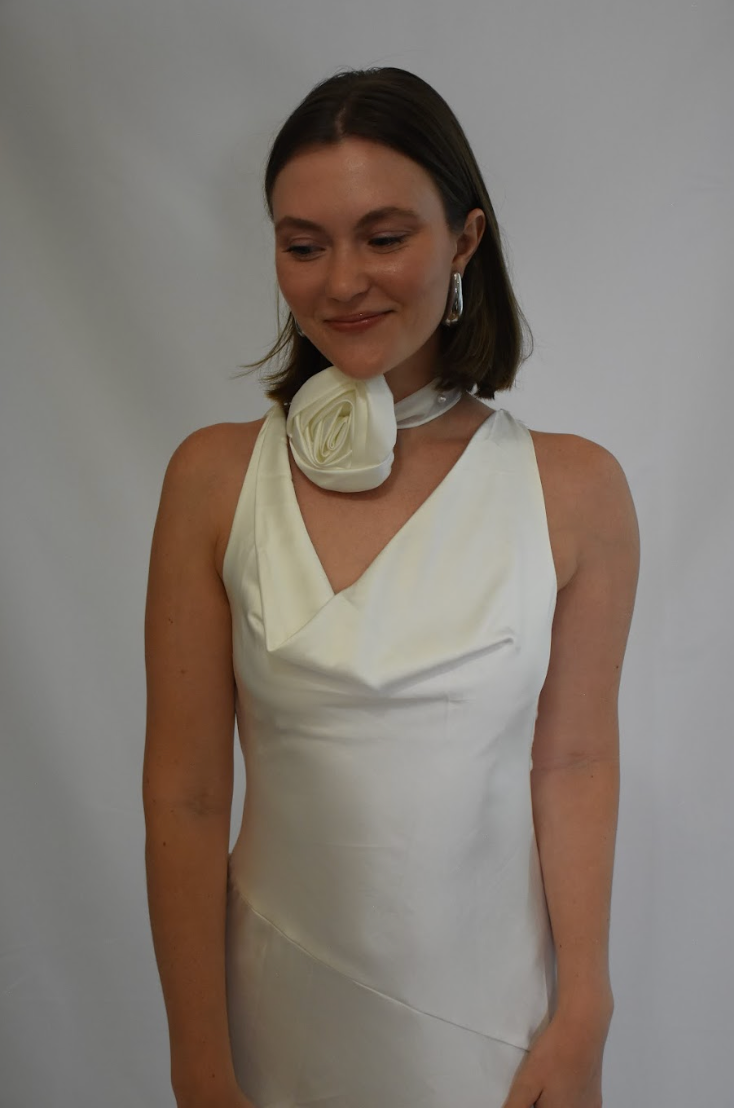 The Runway Rose & Broach