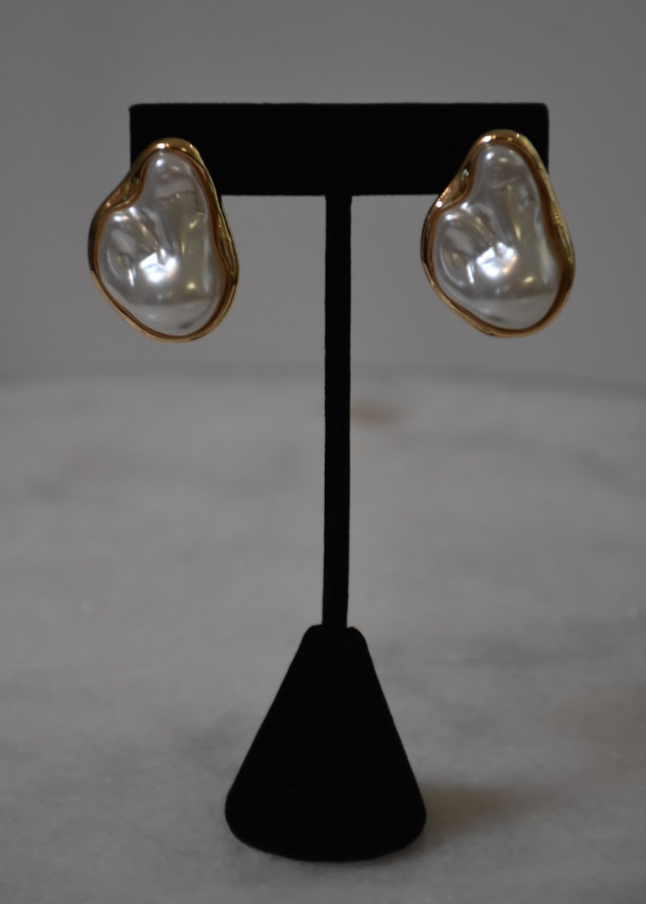 Pearl Me Crazy Earrings