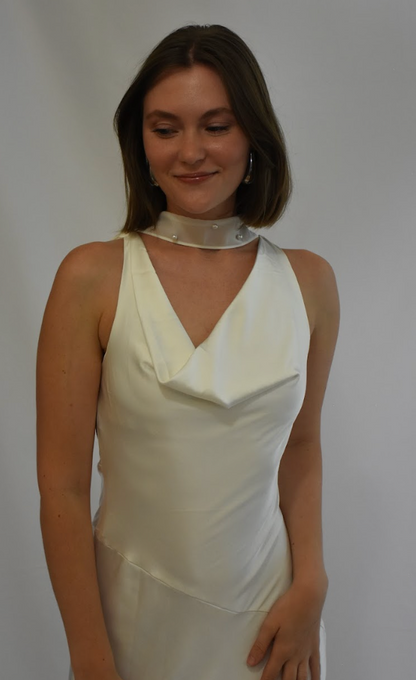 The Runway Rose & Broach