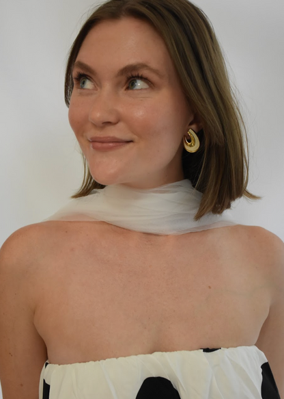 White Tulle Neck Scarf
