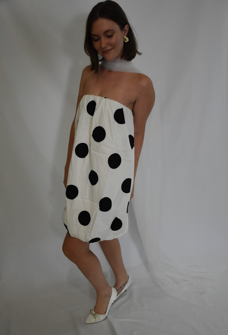 White Tulle Neck Scarf
