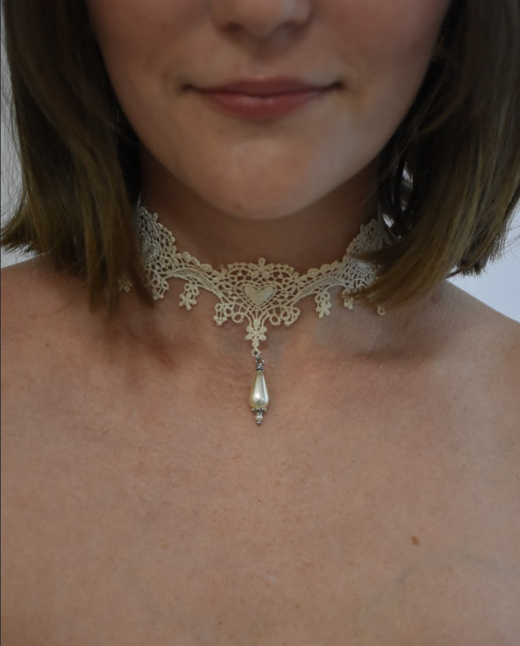 Pearl Drop Choker