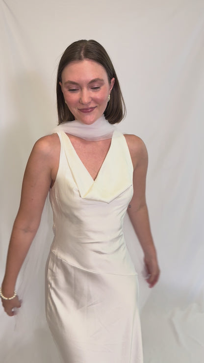 White Tulle Neck Scarf